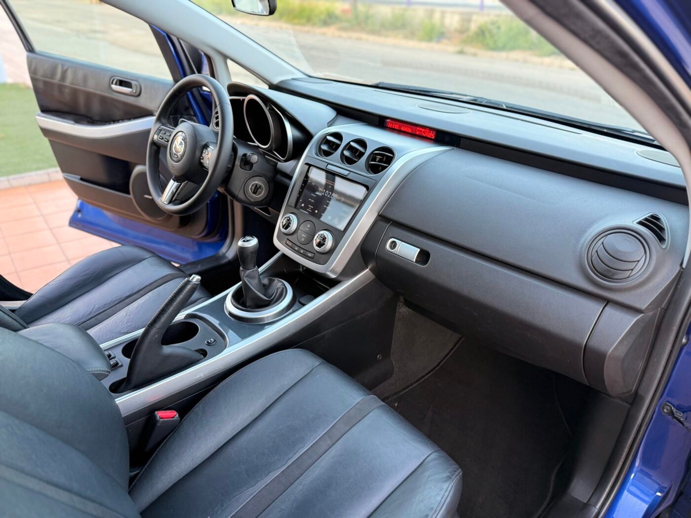 MAZDA CX-7, fotografía 15
