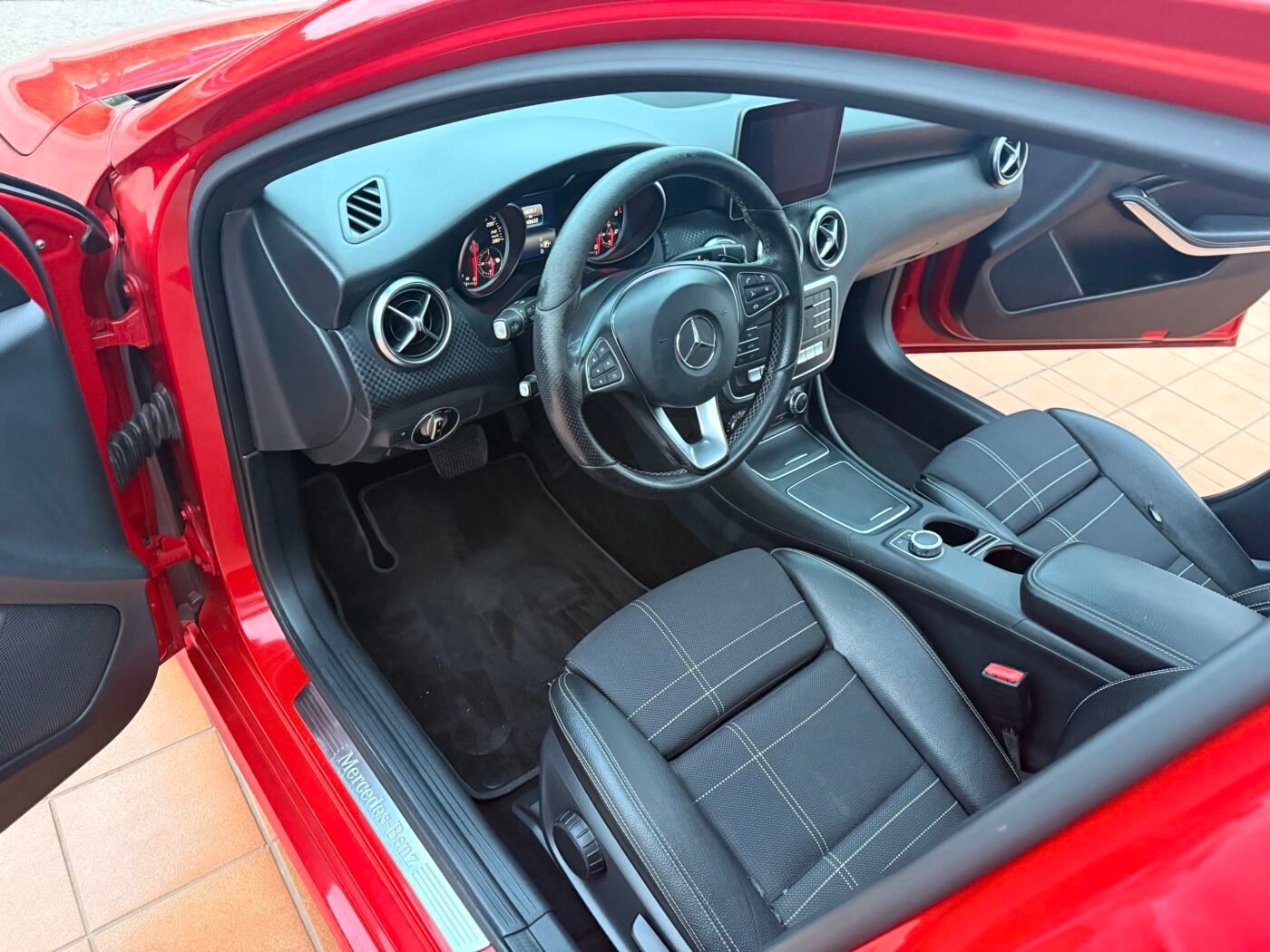 MERCEDES-BENZ Clase A, fotografía 9